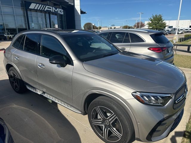 2024 Mercedes-Benz GLC 300