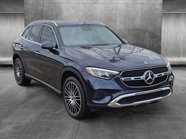 2024 Mercedes-Benz GLC 300