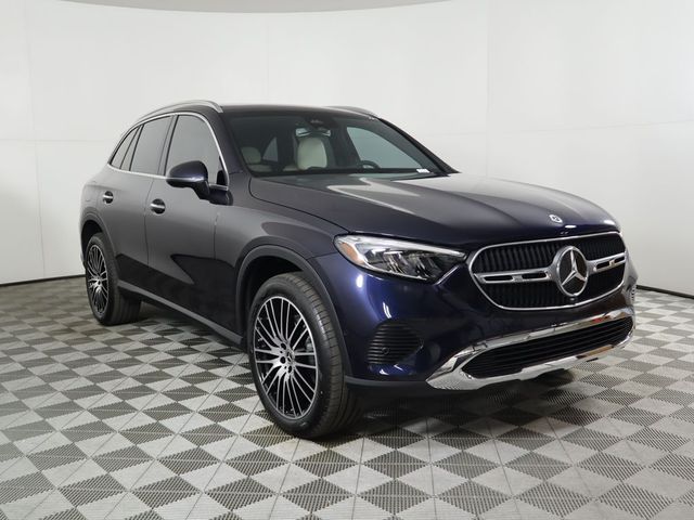 2024 Mercedes-Benz GLC 300