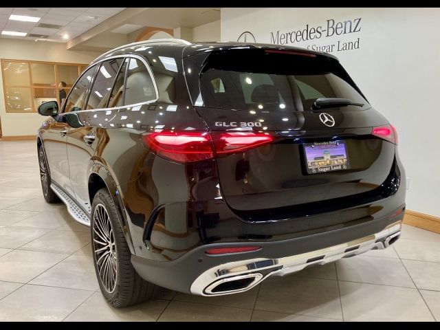 2024 Mercedes-Benz GLC 300