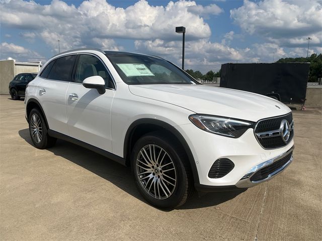 2024 Mercedes-Benz GLC 300