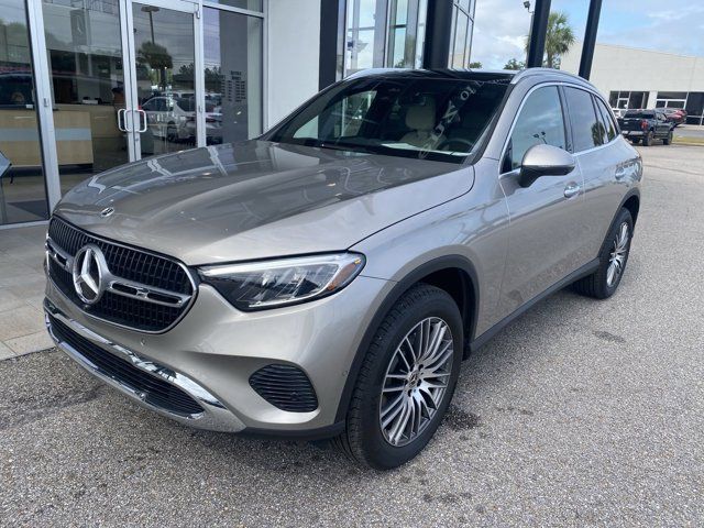 2024 Mercedes-Benz GLC 300