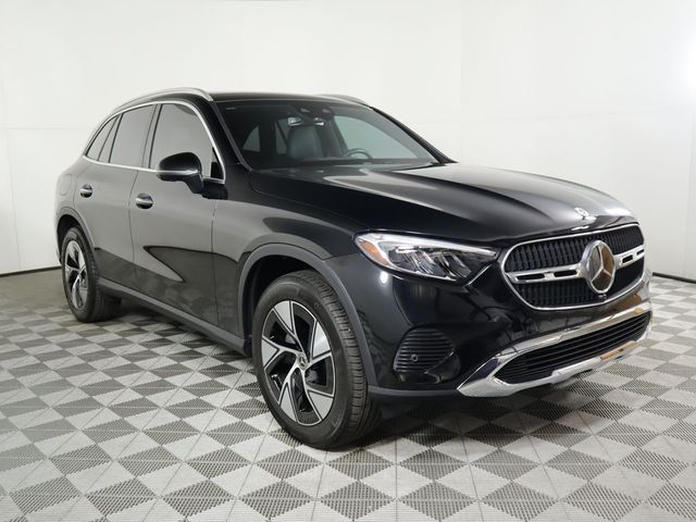 2024 Mercedes-Benz GLC 300