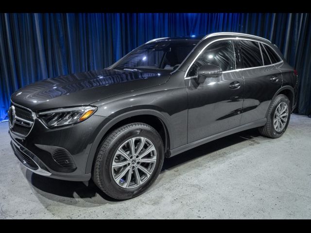 2024 Mercedes-Benz GLC 300