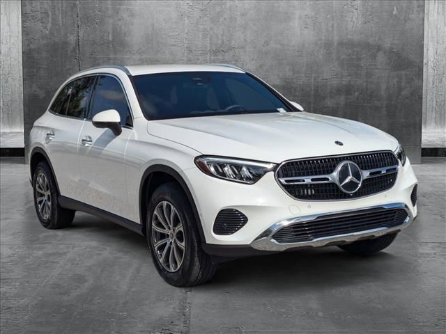 2024 Mercedes-Benz GLC 300