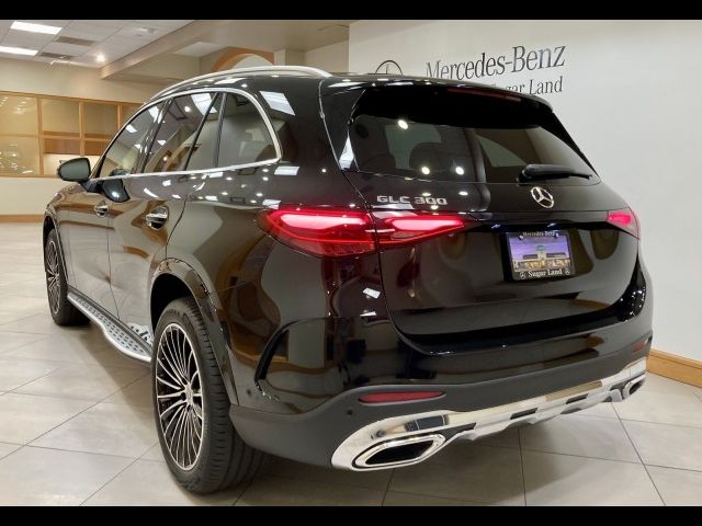 2024 Mercedes-Benz GLC 300