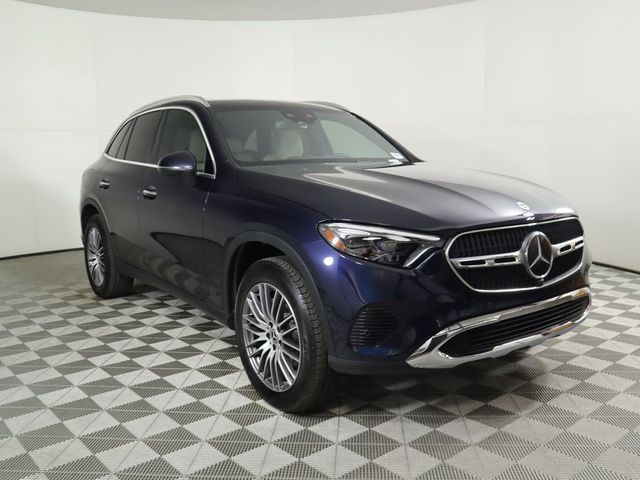 2024 Mercedes-Benz GLC 300