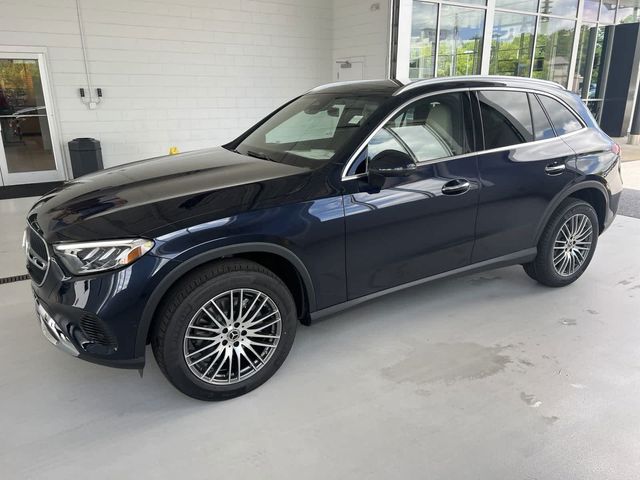 2024 Mercedes-Benz GLC 300