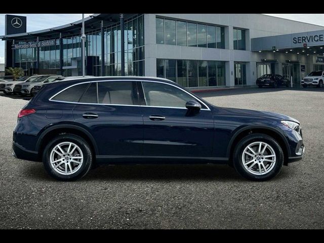 2024 Mercedes-Benz GLC 300