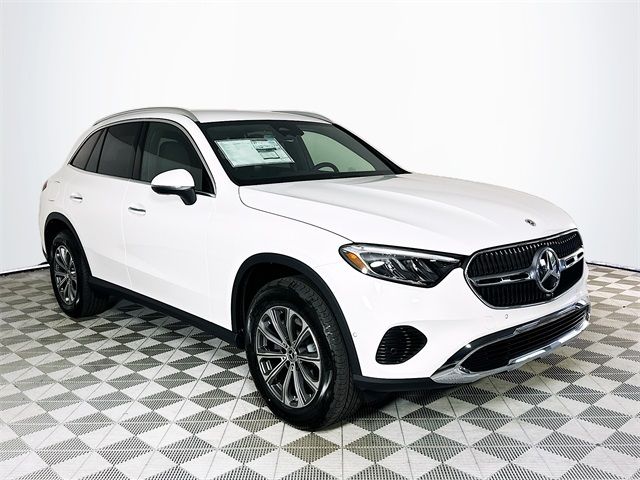 2024 Mercedes-Benz GLC 300