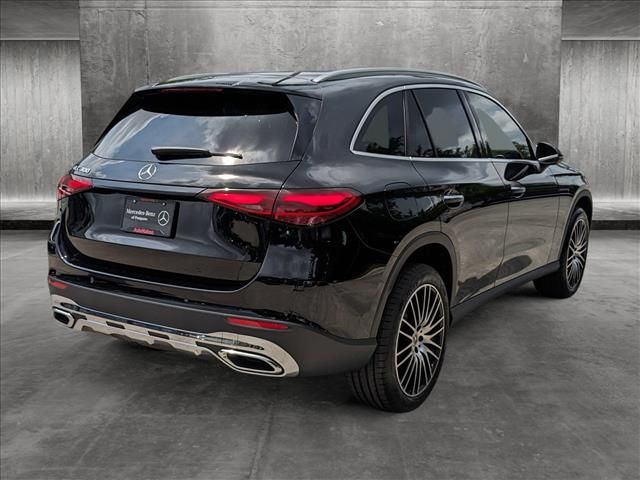 2024 Mercedes-Benz GLC 300