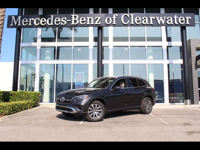 2024 Mercedes-Benz GLC 300