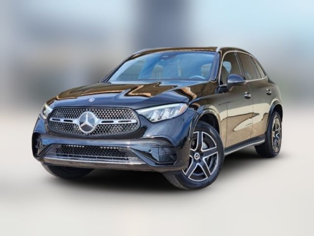 2024 Mercedes-Benz GLC 300