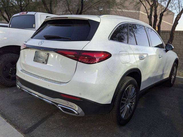 2024 Mercedes-Benz GLC 300