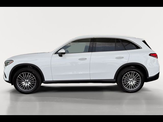 2024 Mercedes-Benz GLC 300