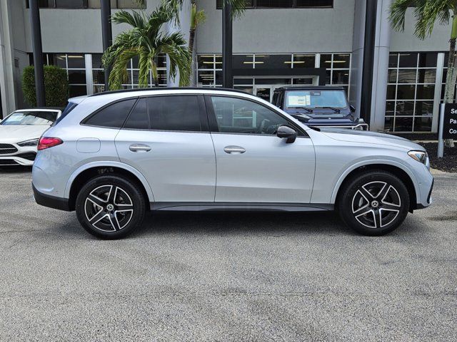 2024 Mercedes-Benz GLC 300