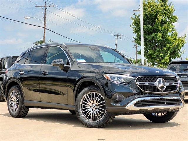 2024 Mercedes-Benz GLC 300