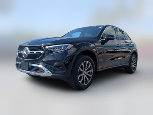 2024 Mercedes-Benz GLC 300