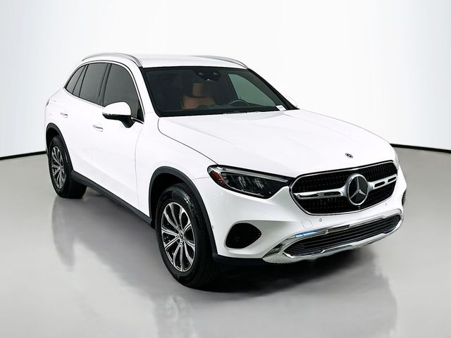 2024 Mercedes-Benz GLC 300