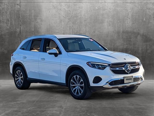 2024 Mercedes-Benz GLC 300