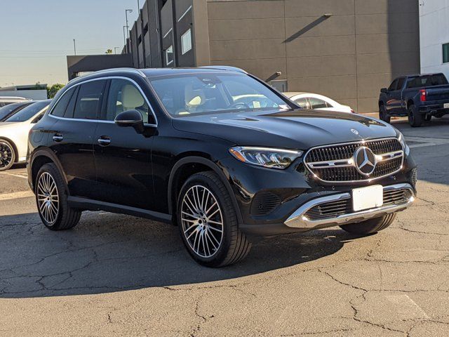 2024 Mercedes-Benz GLC 300