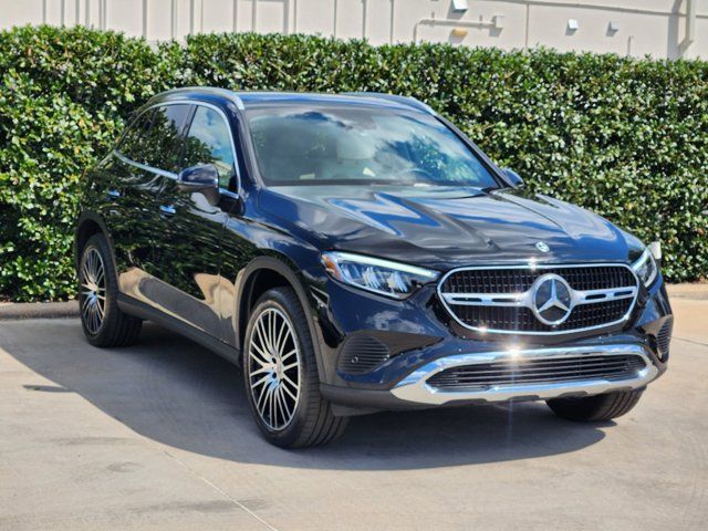 2024 Mercedes-Benz GLC 300