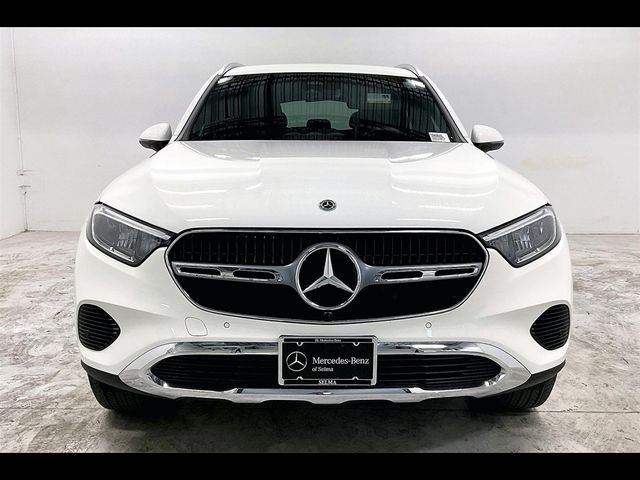 2024 Mercedes-Benz GLC 300