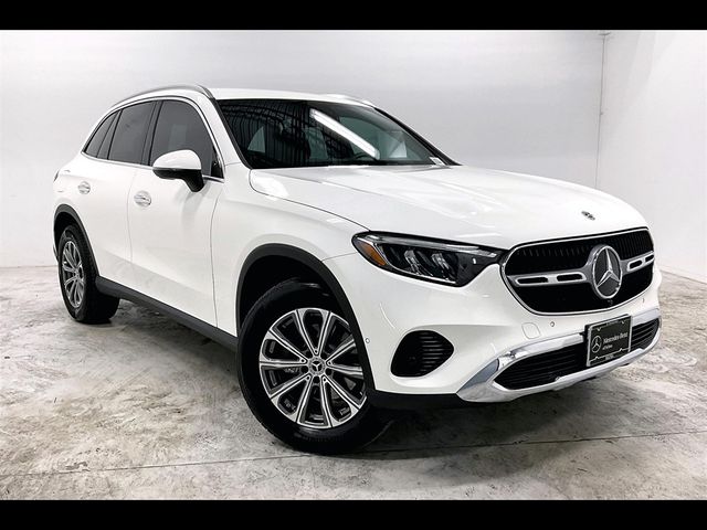 2024 Mercedes-Benz GLC 300