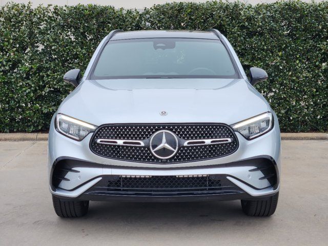 2024 Mercedes-Benz GLC 300