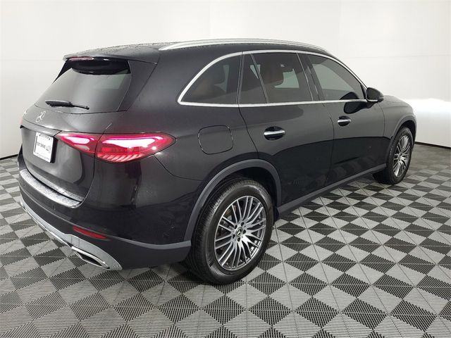 2024 Mercedes-Benz GLC 300