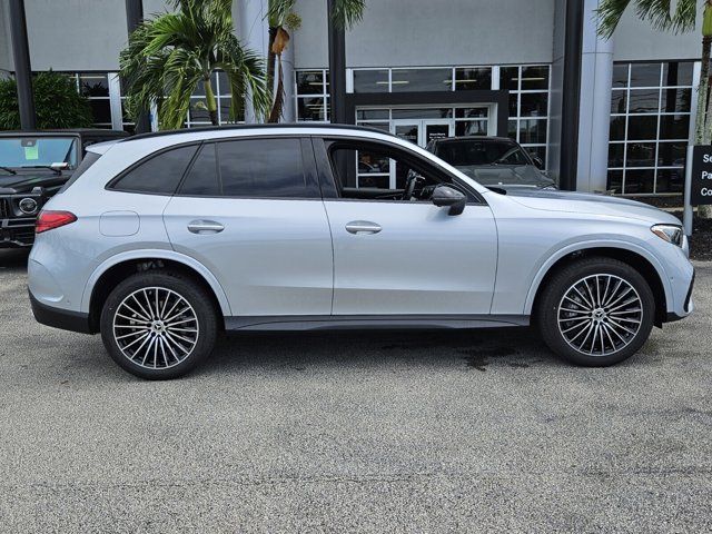 2024 Mercedes-Benz GLC 300