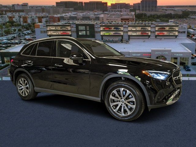 2024 Mercedes-Benz GLC 300