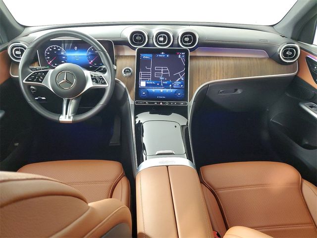 2024 Mercedes-Benz GLC 300