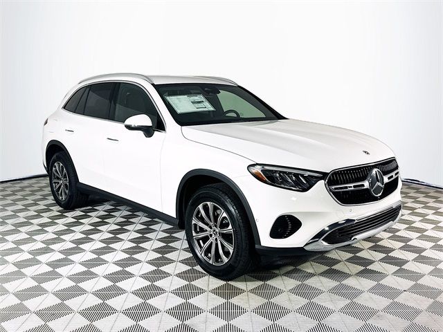 2024 Mercedes-Benz GLC 300