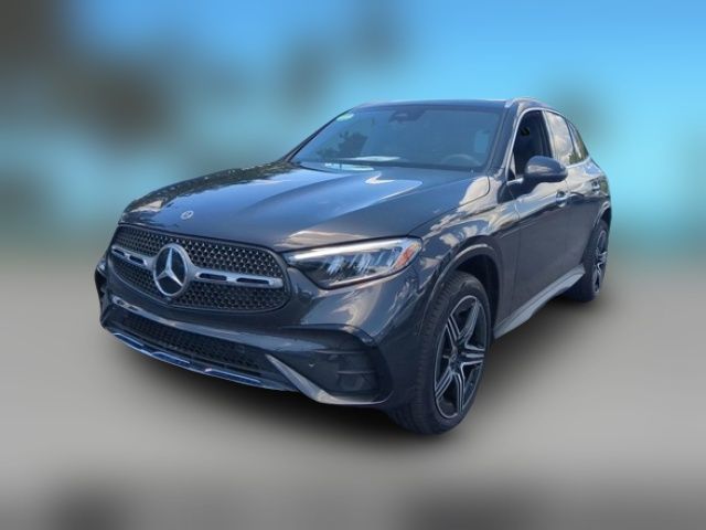 2024 Mercedes-Benz GLC 300