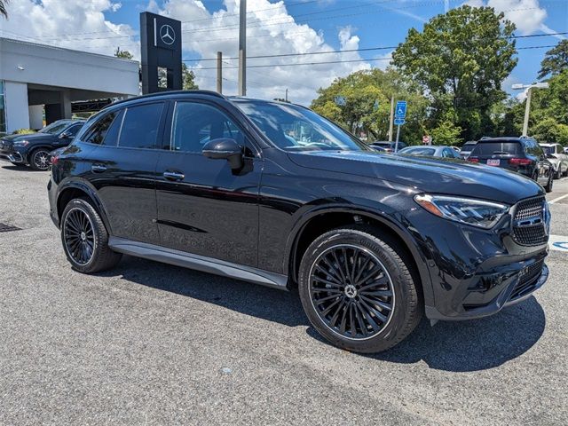 2024 Mercedes-Benz GLC 300