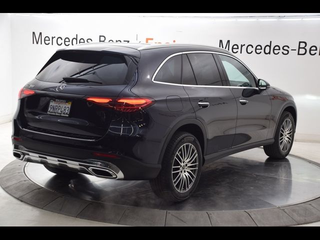 2024 Mercedes-Benz GLC 300