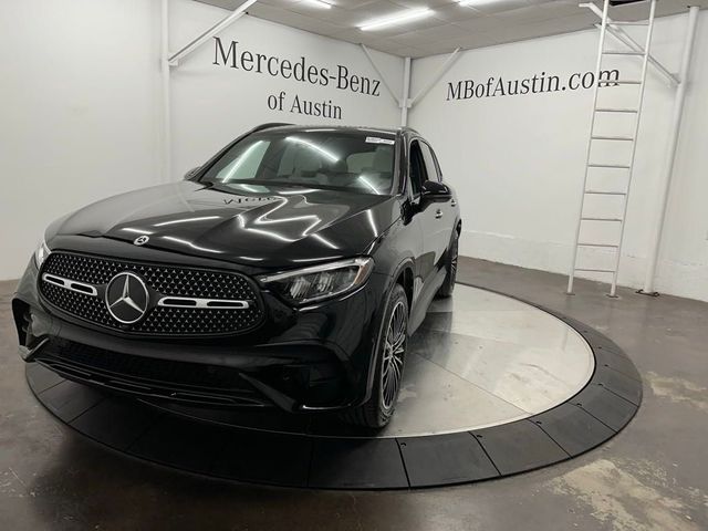 2024 Mercedes-Benz GLC 300