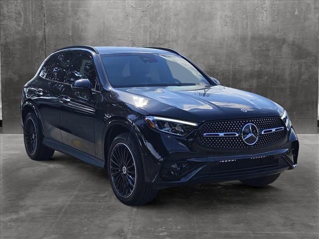 2024 Mercedes-Benz GLC 300