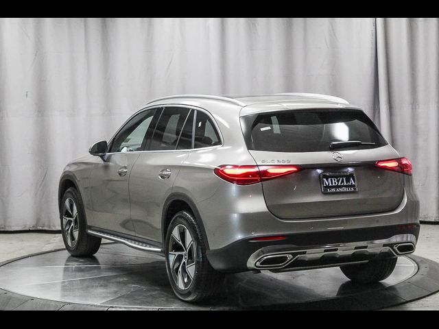 2024 Mercedes-Benz GLC 300