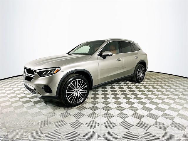 2024 Mercedes-Benz GLC 300