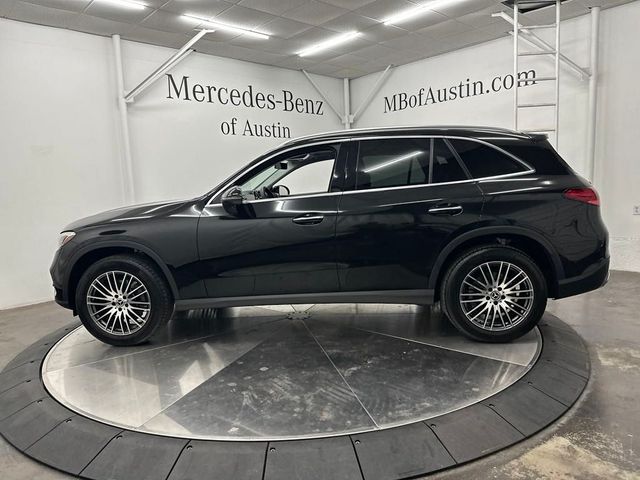 2024 Mercedes-Benz GLC 300