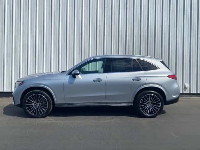 2024 Mercedes-Benz GLC 300