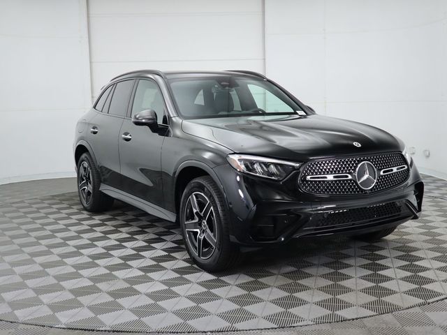 2024 Mercedes-Benz GLC 300