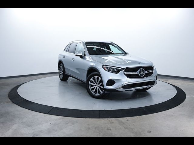 2024 Mercedes-Benz GLC 300