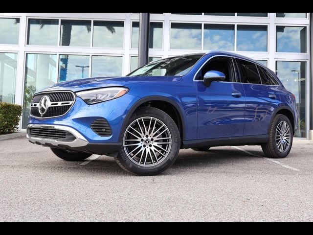 2024 Mercedes-Benz GLC 300