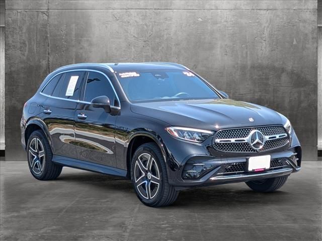 2024 Mercedes-Benz GLC 300