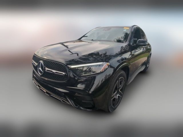 2024 Mercedes-Benz GLC 300