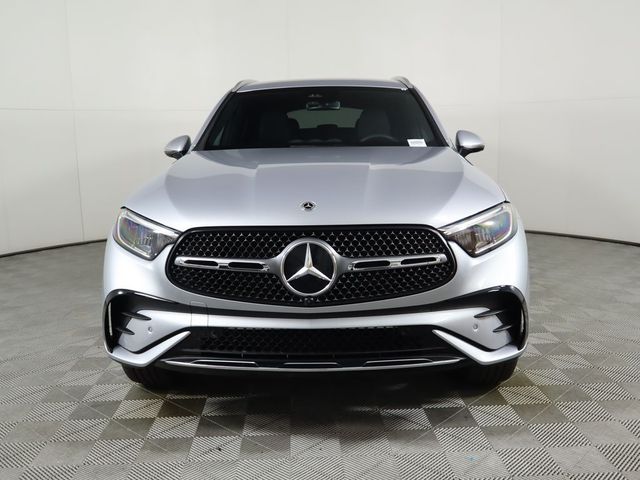 2024 Mercedes-Benz GLC 300