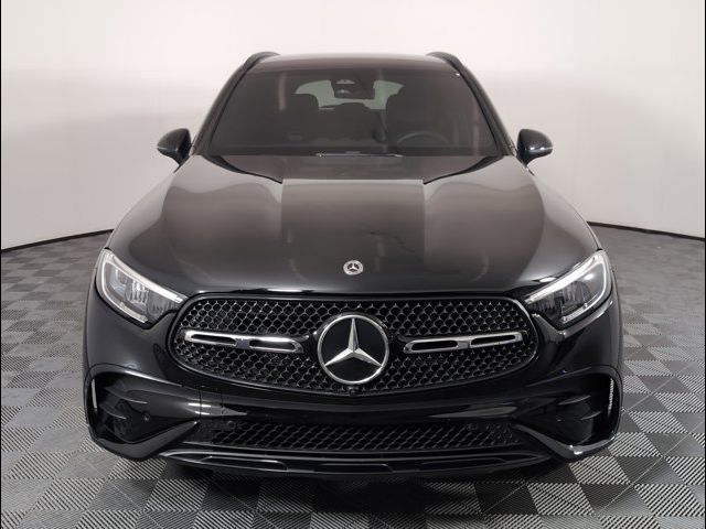 2024 Mercedes-Benz GLC 300